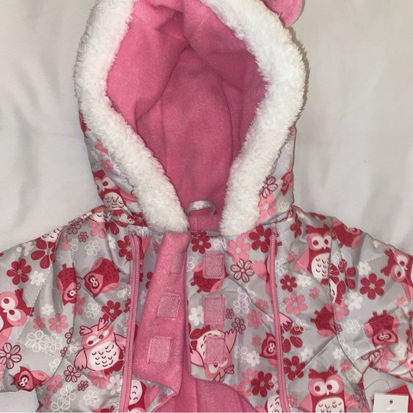 NWT Baby’s Snowsuit 0-3 Months - Picture 5 of 7